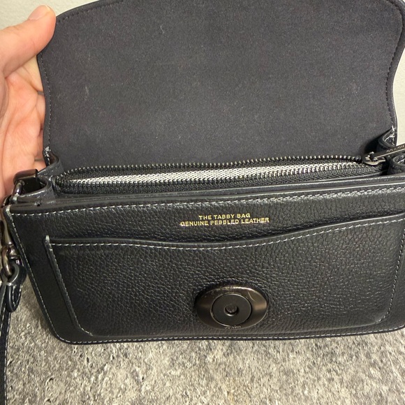 Coach Black Pebbled Leather Tabby 20 - Picture 7 of 9